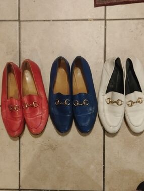 Gucci Lot Classic Leather Horsebit Loafers in Red, Blue, and White